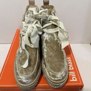 Anthropologie BILL BLASS PENNY SUTTON CHUKKA Platform Boots 10 Champagne Velvet